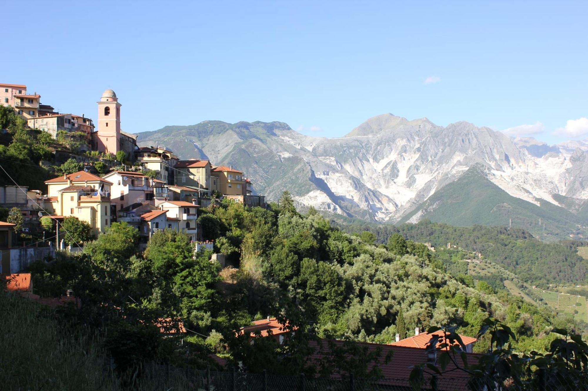 Hotel Ristorante Radar Carrara Bagian luar foto